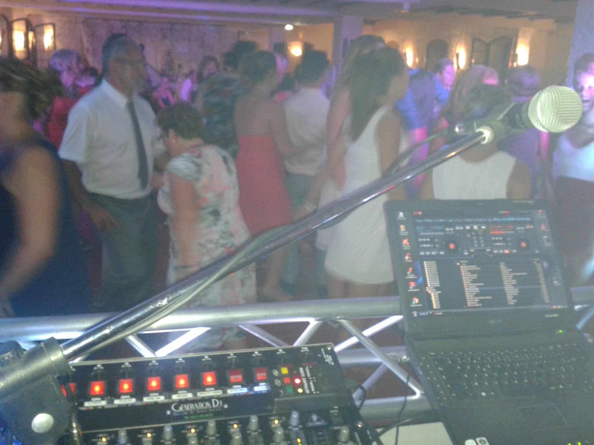 DJ bar mitzva, bapteme, mariage